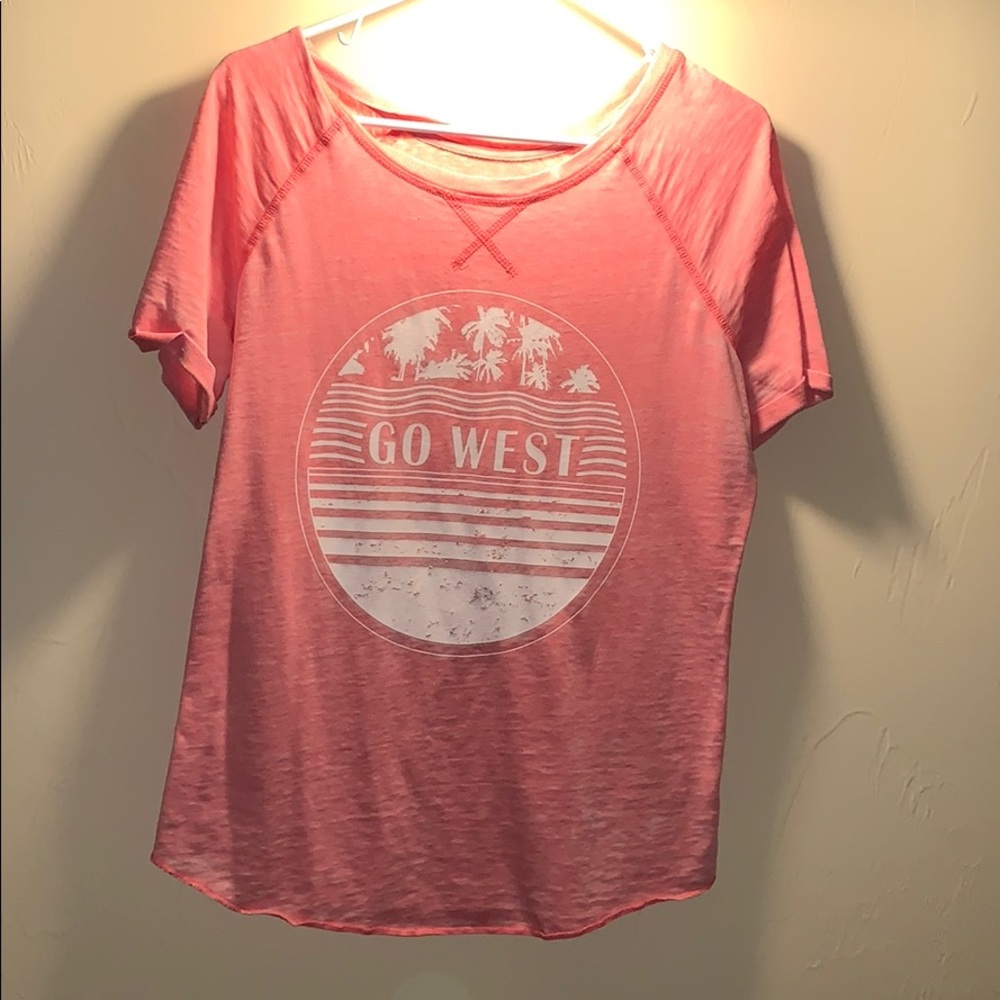 Pink t shirt